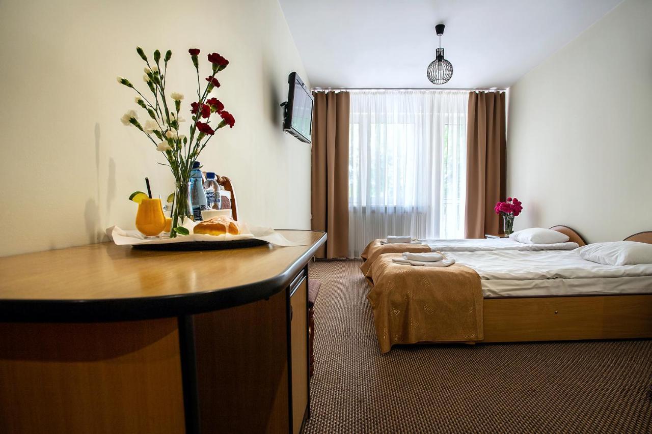 Hotel Zamek 기지크코 외부 사진